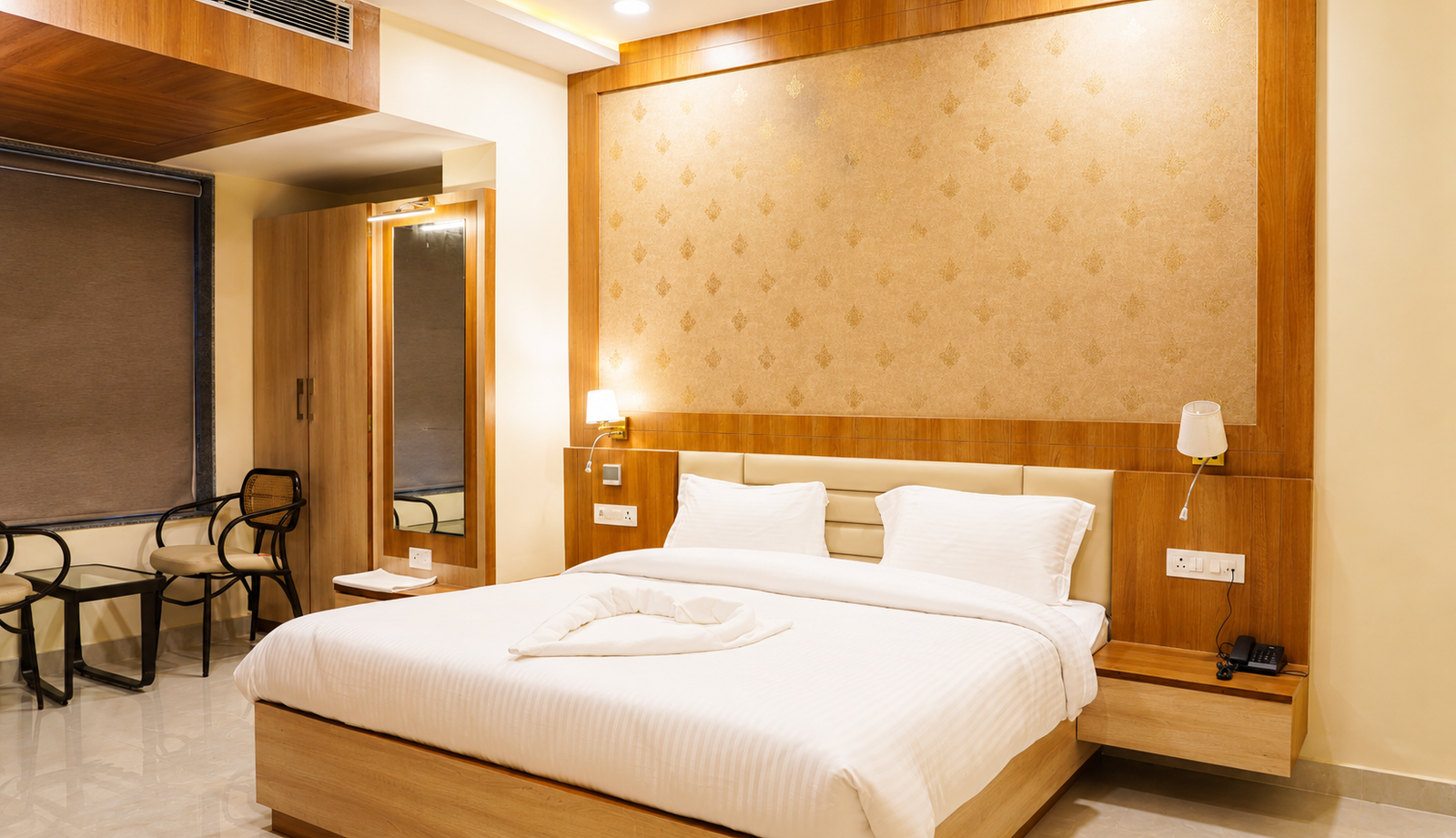 Suite Room - Workspace and Bed
